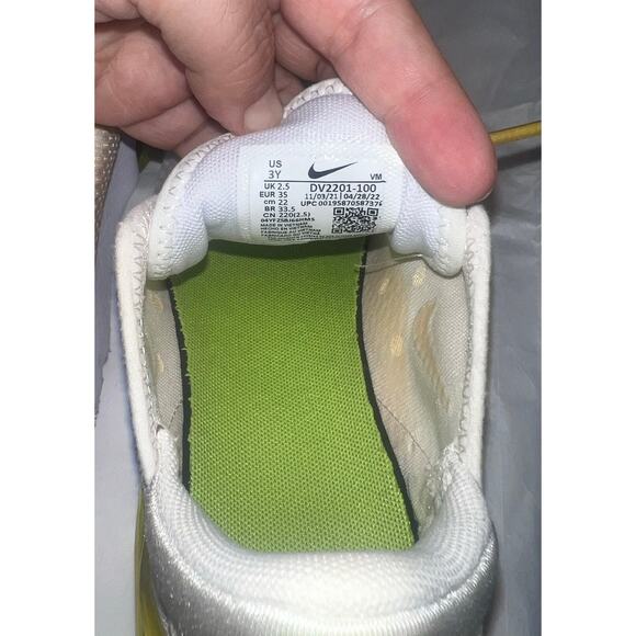 NIKE AIR MAX 270 GUAVA ICE LIFE LIME Kids size 3Y - Picture 3 of 5